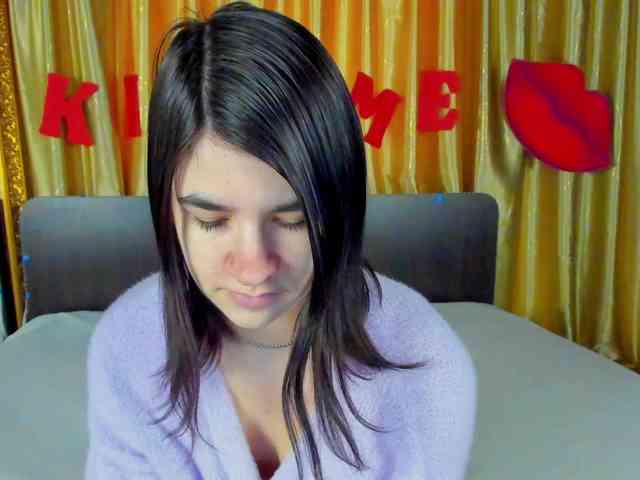 Polly-Love webcam