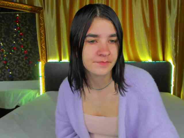 Polly-Love webcam