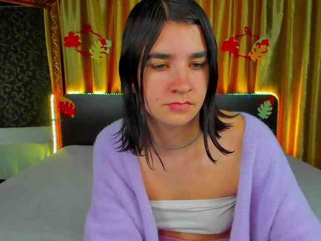Polly-Love webcam