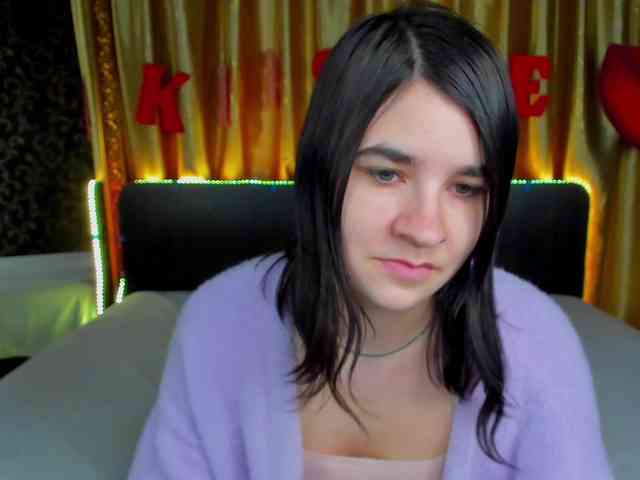 Polly-Love webcam