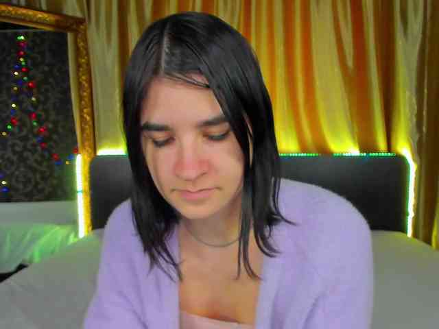 Polly-Love webcam