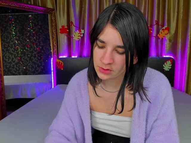 Polly-Love webcam
