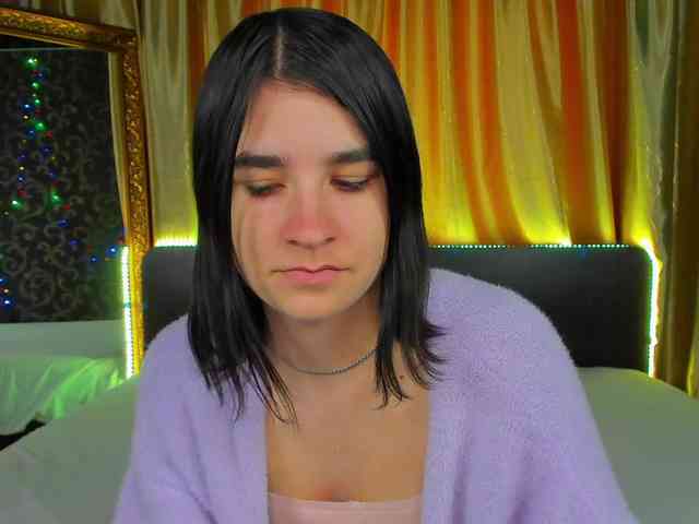 Polly-Love webcam