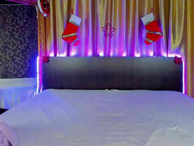 Polly-Love Polly-Love