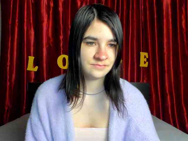Polly-Love webcam