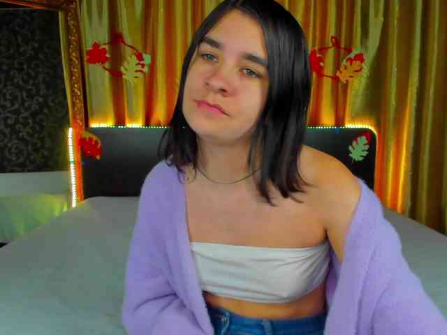 Polly-Love webcam