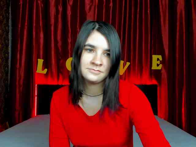 Polly-Love webcam
