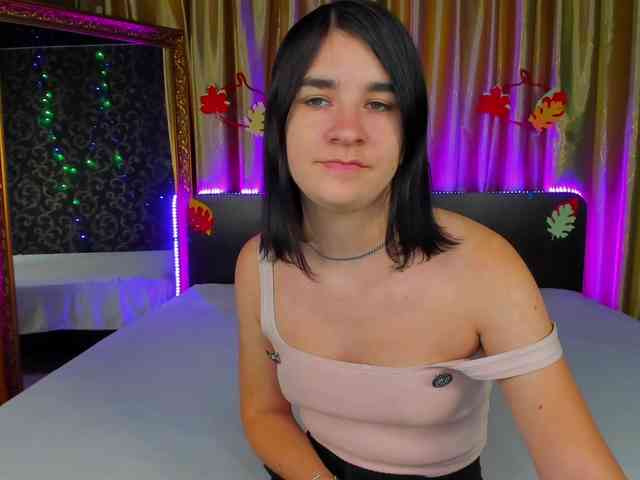 Polly-Love webcam