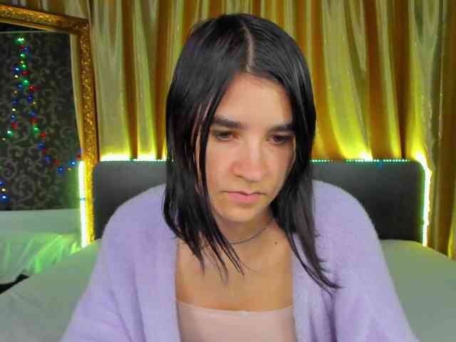 Polly-Love webcam