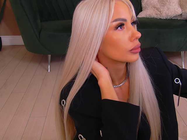 BailleyRush's BongaCams show and profile