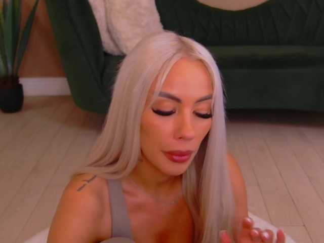 BailleyRush's BongaCams show and profile