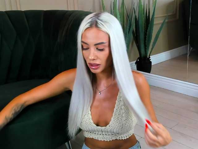 Sex chat gratuit in direct cu BailleyRush pe BongaCams