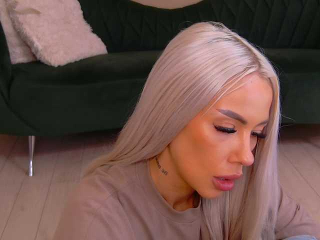 BailleyRush's BongaCams show and profile