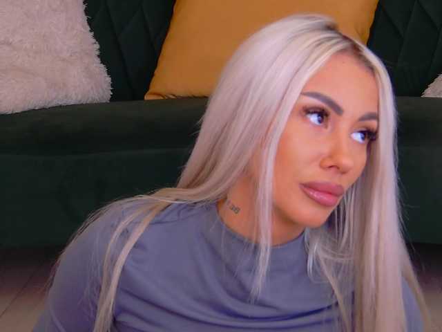 BailleyRush's BongaCams show and profile