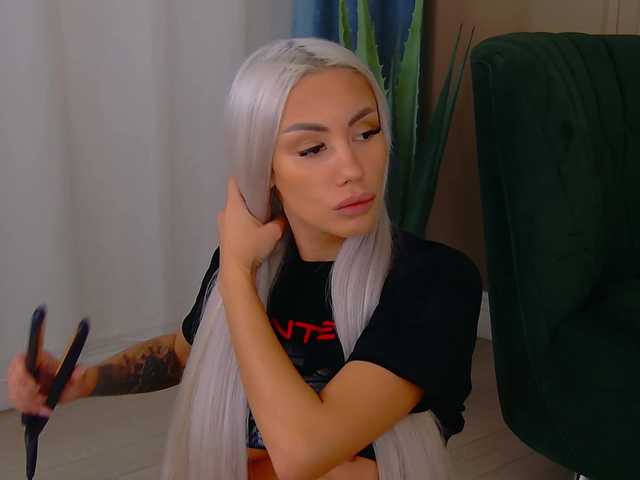 Sex chat gratuit in direct cu BailleyRush pe BongaCams