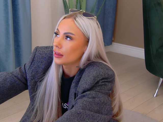 Sex chat gratuit in direct cu BailleyRush pe BongaCams