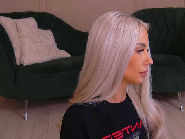 Sex chat gratuit in direct cu BailleyRush pe BongaCams