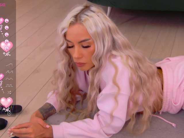 BailleyRush's BongaCams show and profile