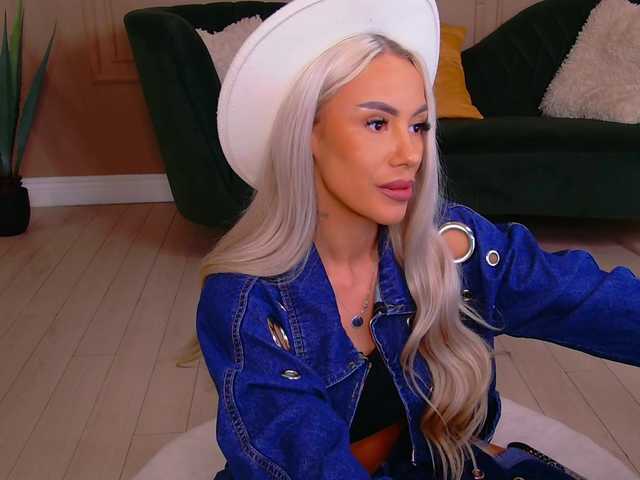 BailleyRush's BongaCams show and profile