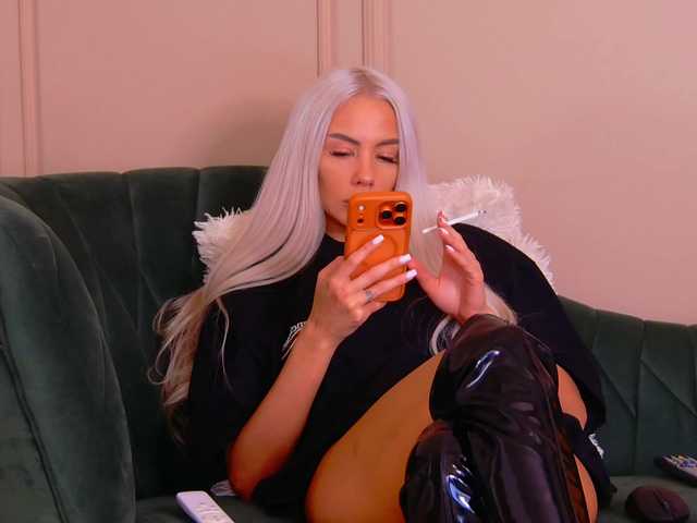 BailleyRush's BongaCams show and profile