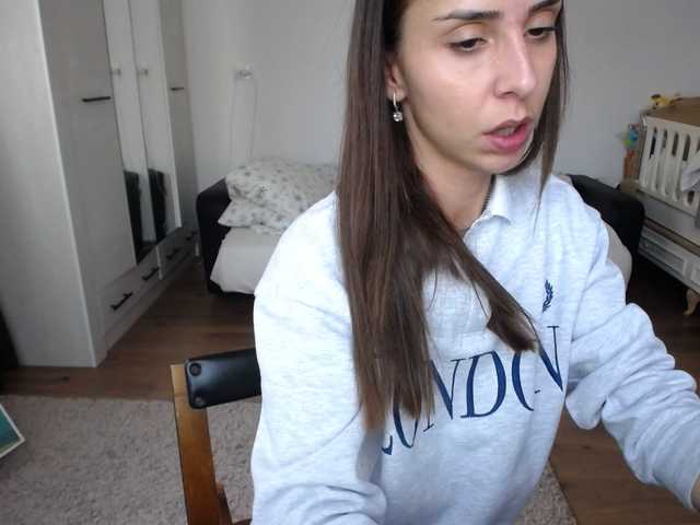 jenniferburrill's BongaCams show and profile