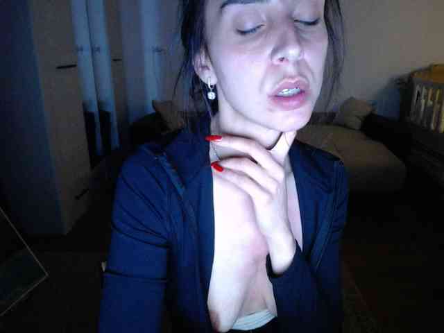 jenniferburrill Live Webcam on BongaCams