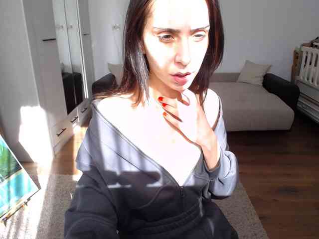 jenniferburrill webcam