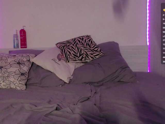 xksnikki's BongaCams show and profile