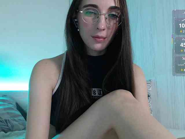 HangrYBunnY webcam