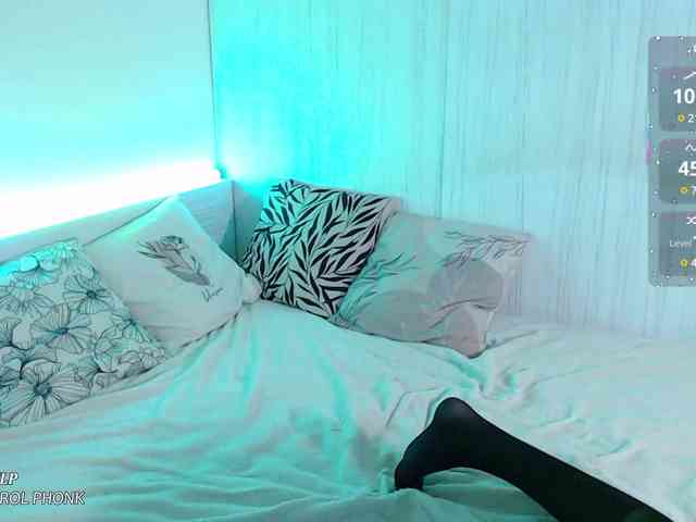 HangrYBunnY webcam