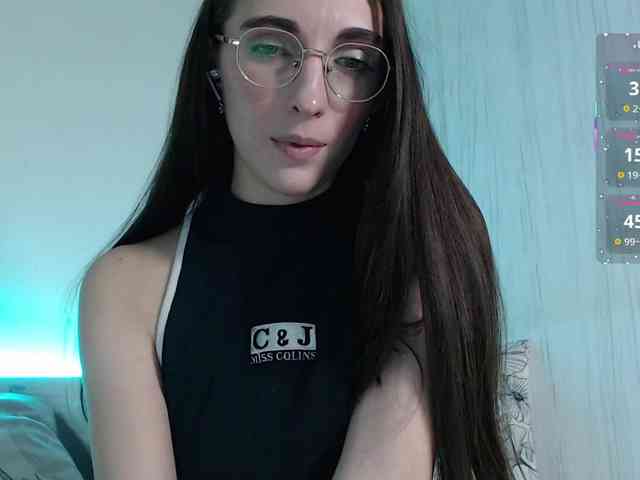 HangrYBunnY webcam