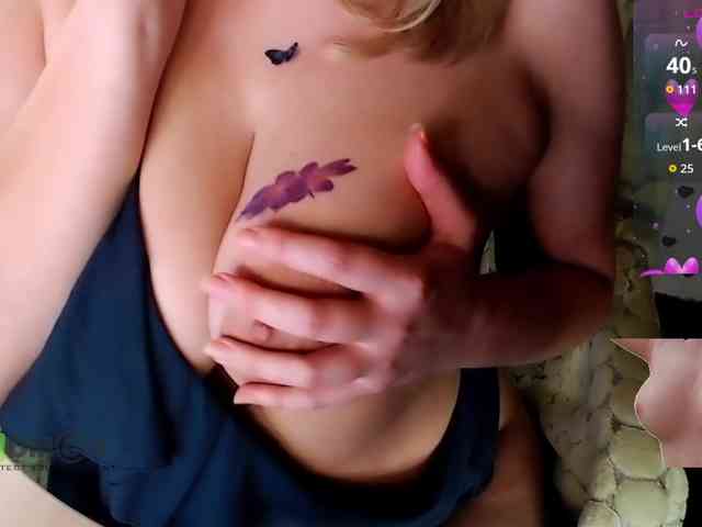 Persiks Live Webcam on BongaCams