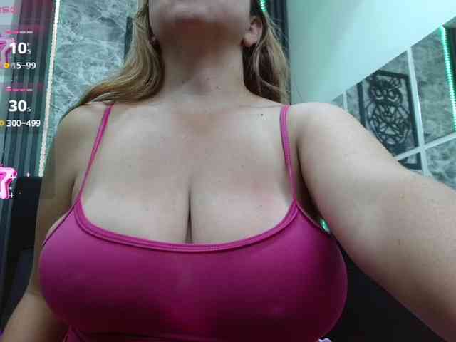 big-tits-horny webcam