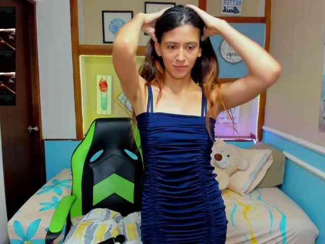 julieth-love webcam