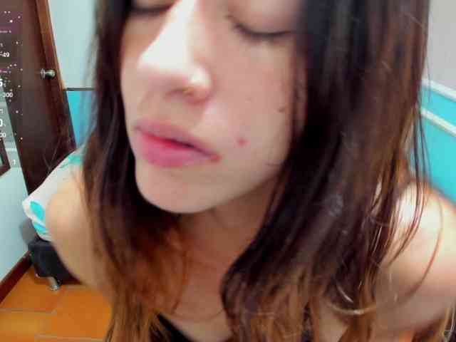julieth-love webcam