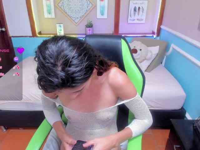 julieth-love webcam