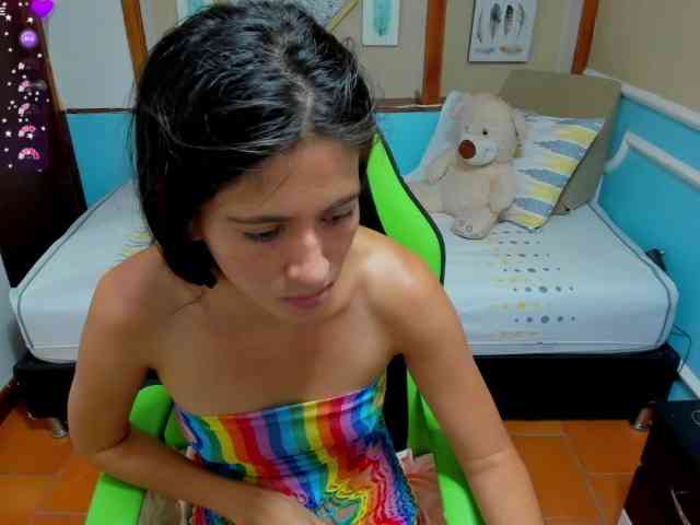 julieth-love webcam
