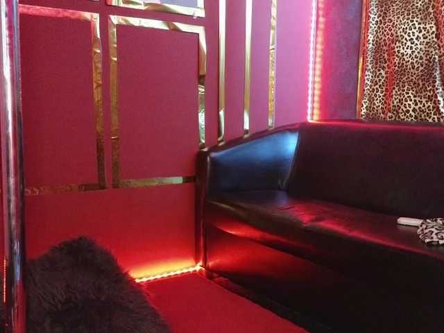 alissa4 from BongaCams is Freechat