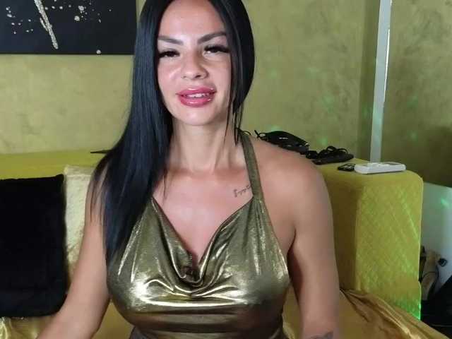 Ella-Hottie