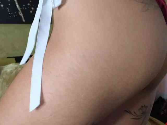 Ella-Hottie webcam