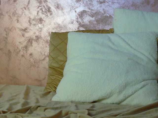 lexxia's BongaCams show and profile