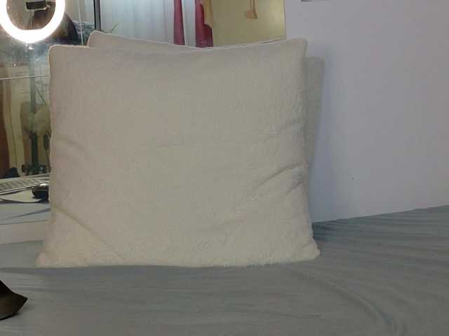 lexxia's BongaCams show and profile