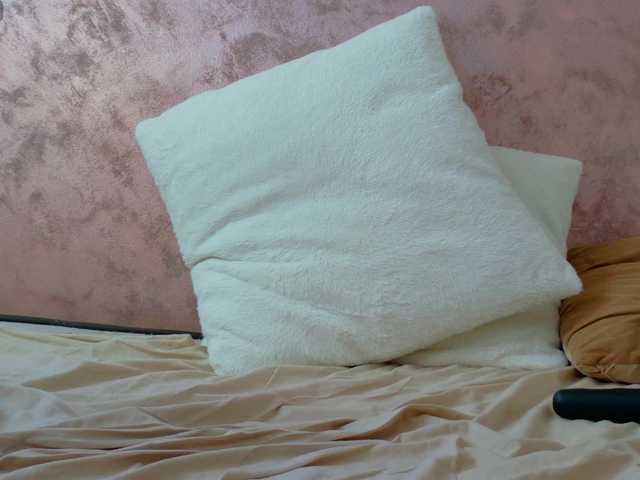 lexxia's BongaCams show and profile