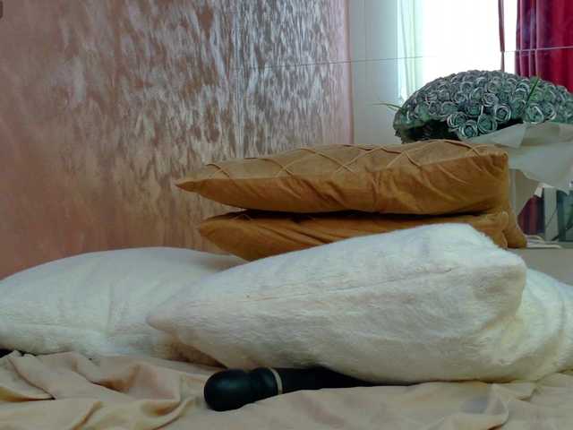 lexxia's BongaCams show and profile