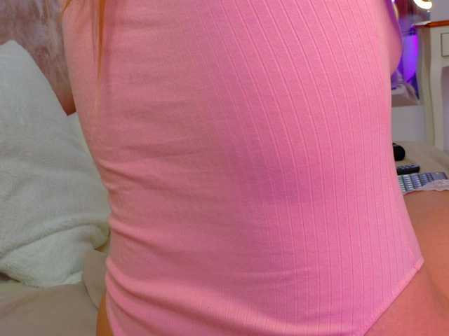 lexxia's BongaCams show and profile