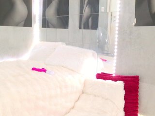 Celya-Chanel Porn Show