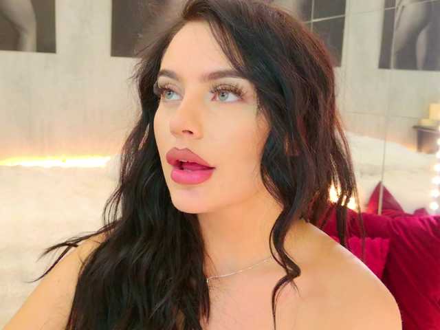 celia-chanel's BongaCams show and profile