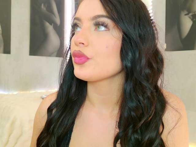 celia-chanel's BongaCams show and profile