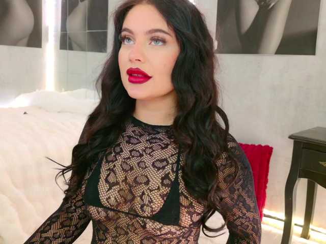 celia-chanel's BongaCams show and profile