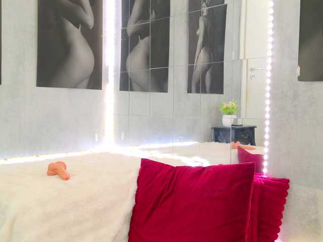 celia-chanel's BongaCams show and profile